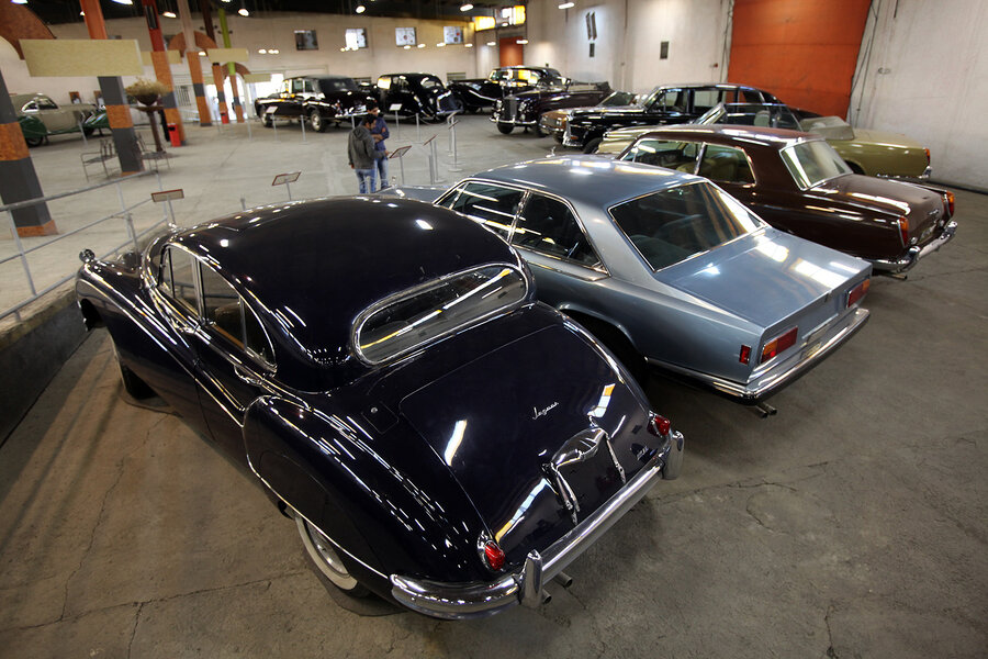 Yazd Classic Car Museum
