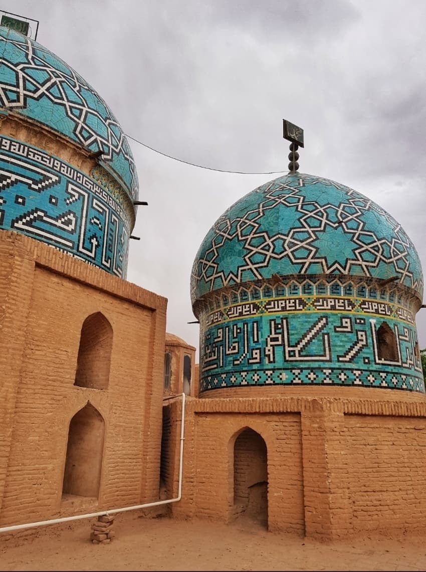 آرامگاه مشتاقیه