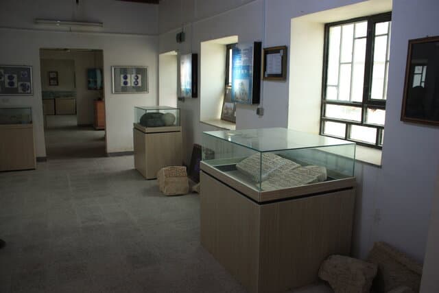 Siraf Port Archaeological Museum.sepehr seir