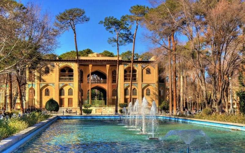 Eight-Paradise-palace