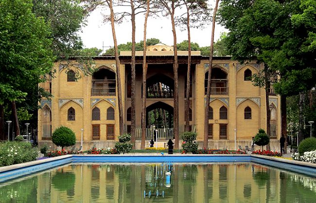 Eight-Paradise-palace