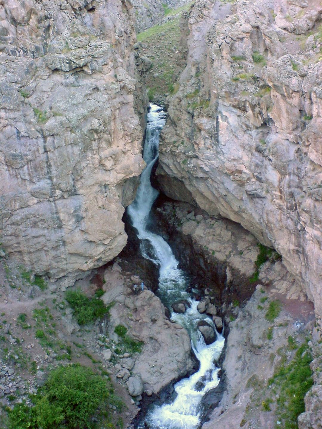 Waterfall Ker Kaboud Taleghan