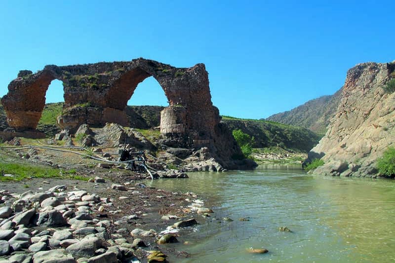 Si Si Pele Koohdasht Bridge.sepehr seir