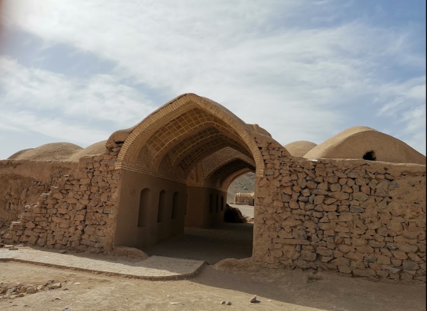 zartoshtian-crypt-of-Yazd