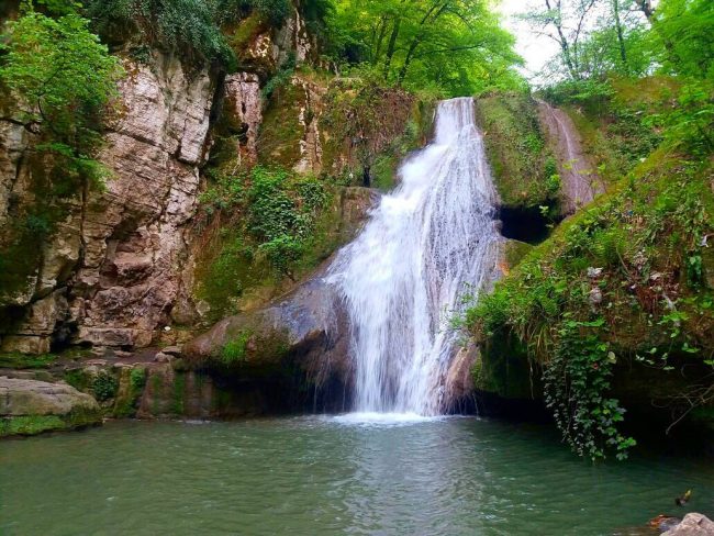Lohe Waterfall