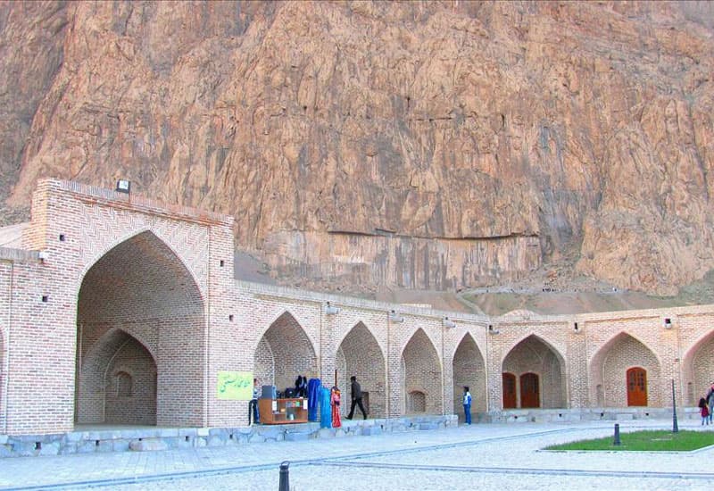 Karvansaraye-shah-abasi-bistoon