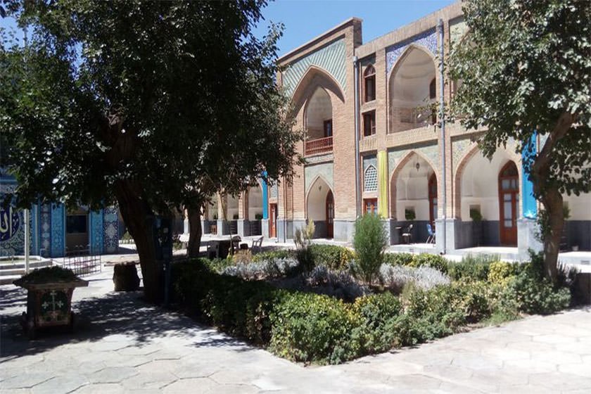 Abbas Gholi Khan School