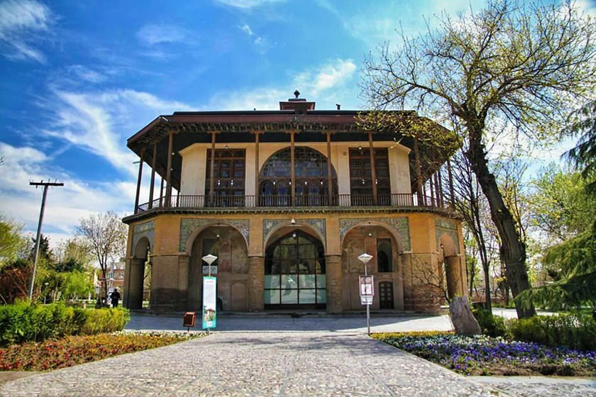 Chehel Sotoon-palace