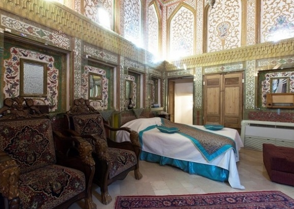 Antique-Hotel-Malek-Al-Tajjar-Yazd