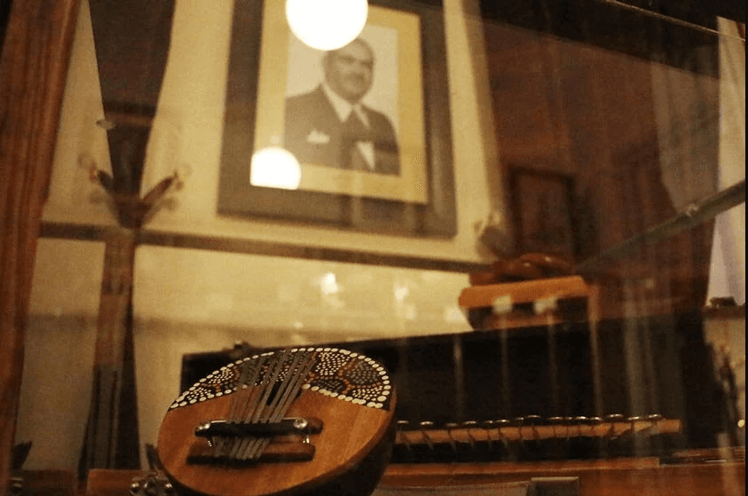 Sound Museum (Amir Parviz Historical House)
