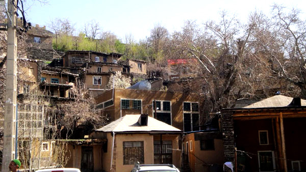 The village of Azqad