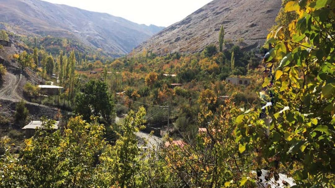  Zoshk River