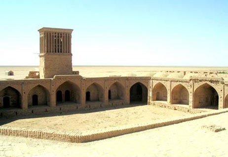 Robat Fakhrabad