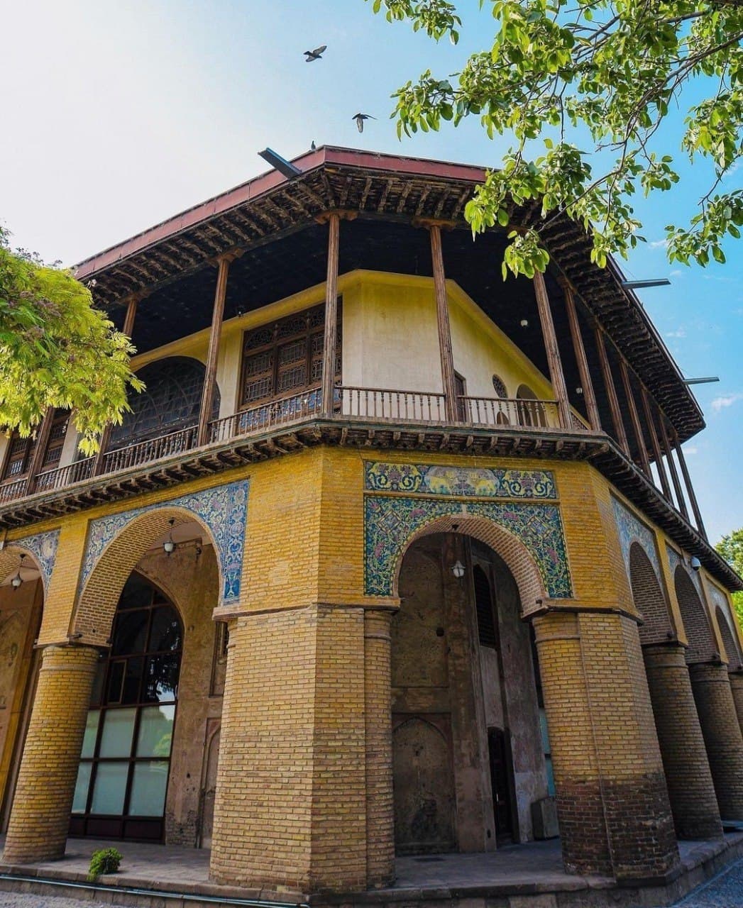 Chehel-Sotoon-palace