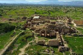 The ancient city of Bishapour.sepehr seir 