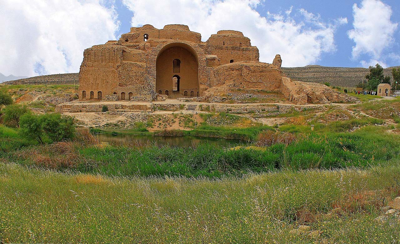 The ancient city of Bishapour.sepehr seir 