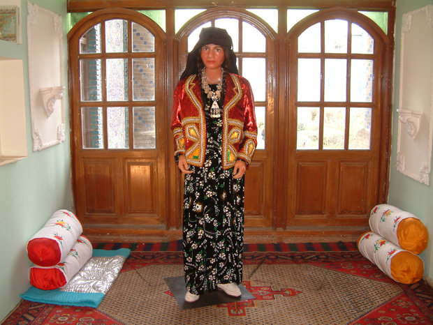 Kermanshah-Clothing-and-Jewelry-Museum