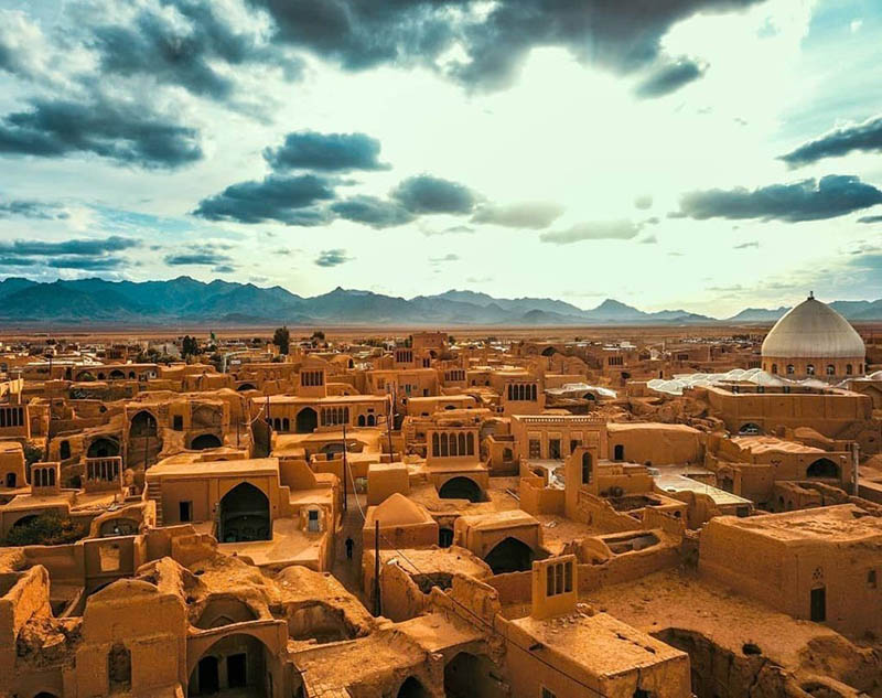 Historical context of Yazd.sepehr seir