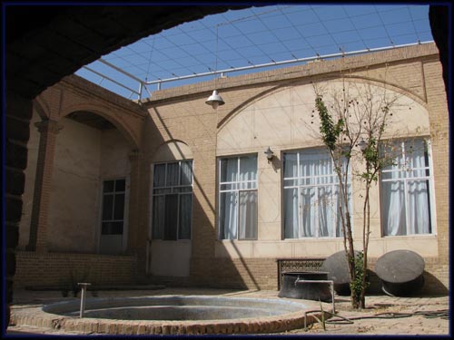 Moinuddin Haj Sadr House.sepehr seeir