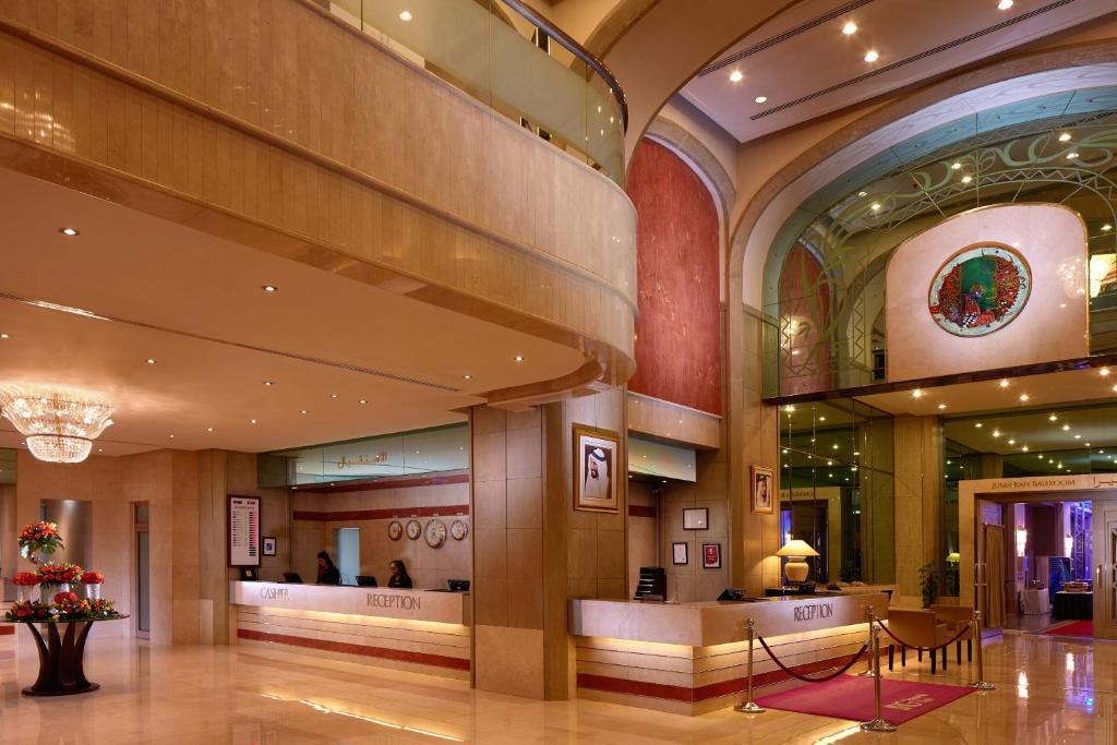 crowne plaza-hotel-DUBAI-sepehrseir