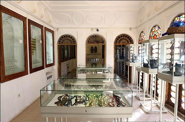 Heidarzadeh Museum of Coin and Anthropology.sepehr srir