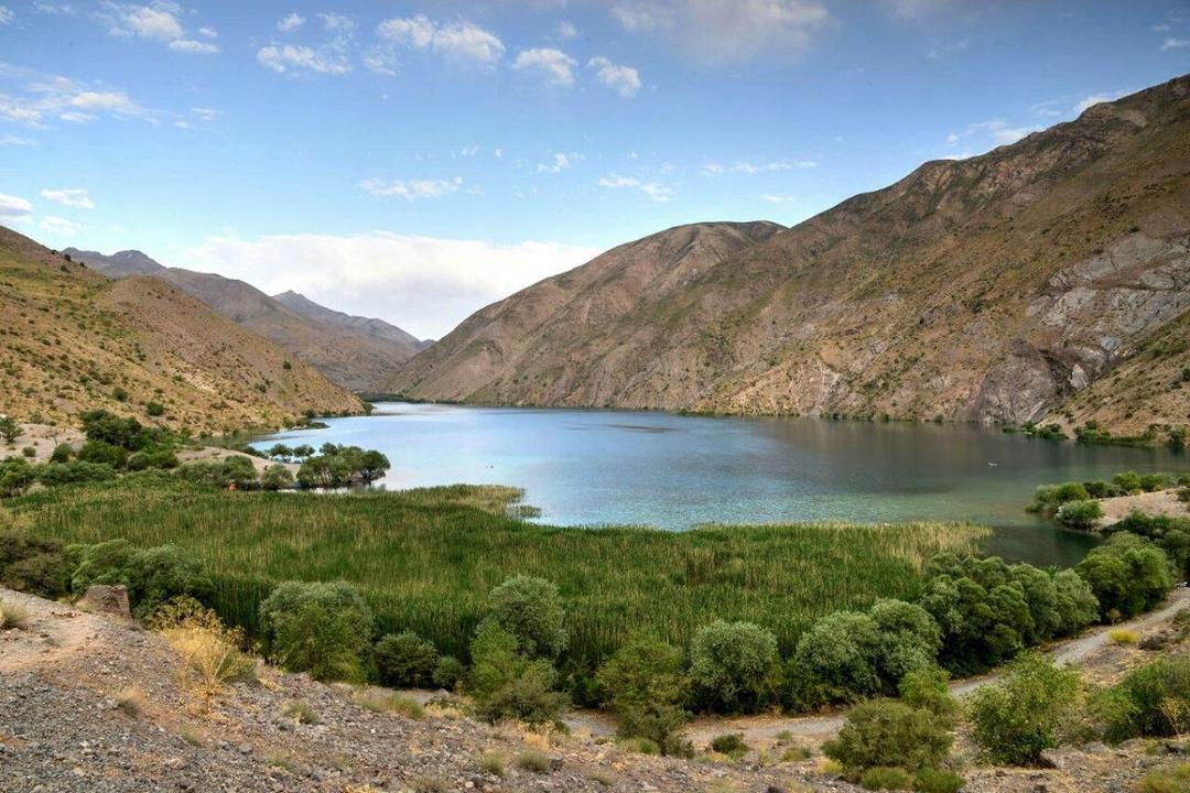 Gohar-Lake-Lorestan