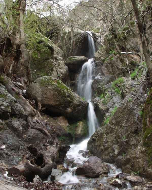 Arzaneh Taybad Waterfall