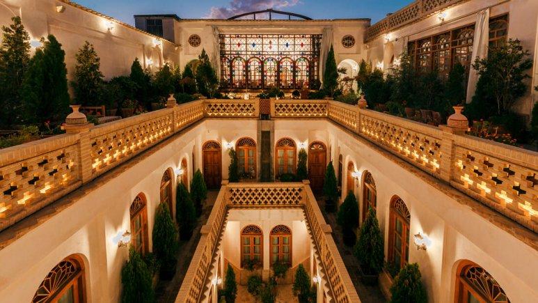Isfahan-Palace-Palace-Traditional-Hotel