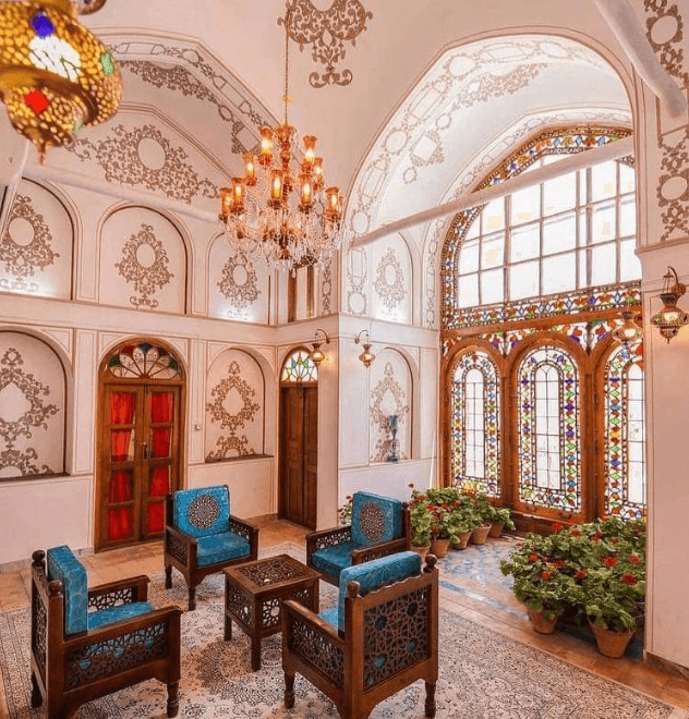Isfahan-Palace-Palace-Traditional-Hotel