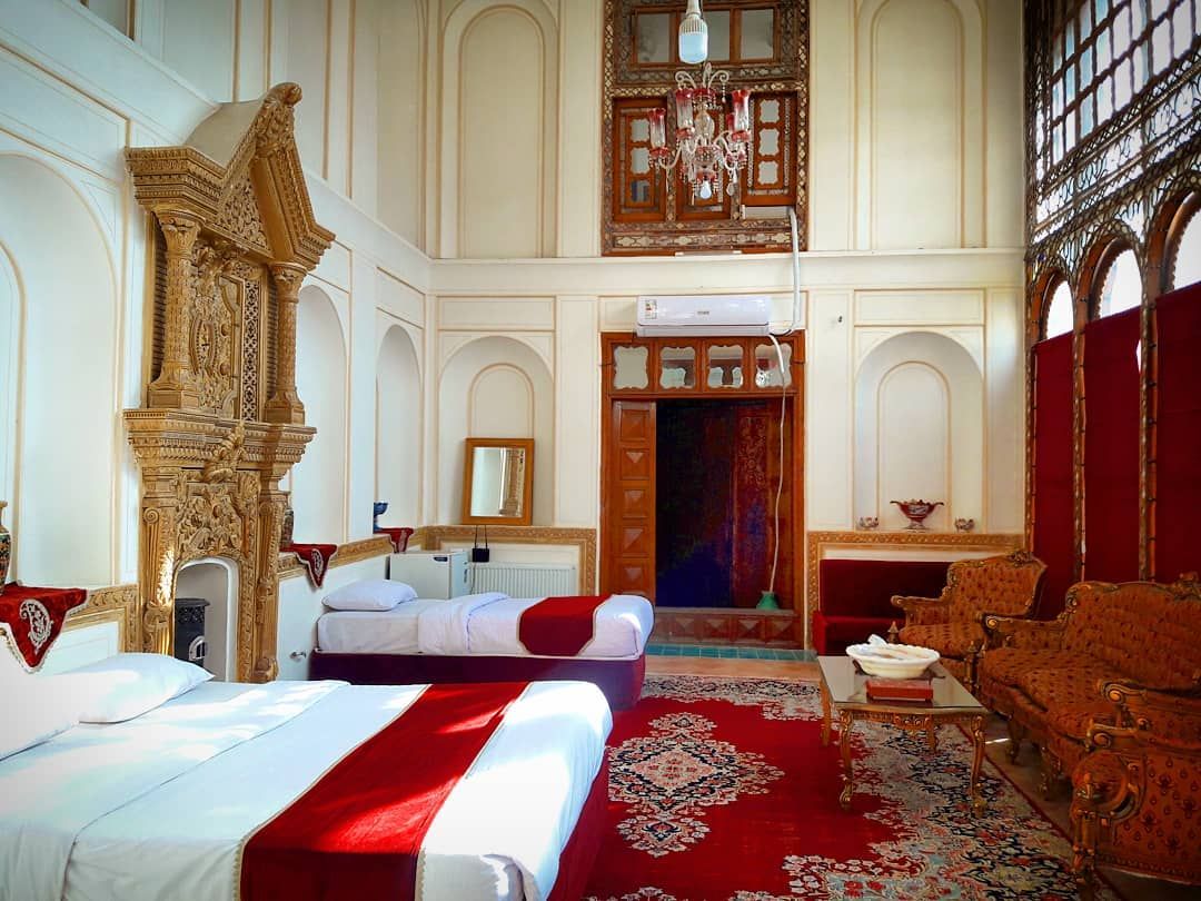 Isfahan-Khan-Hotel