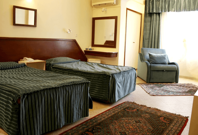 Chehel-Panjereh-Apartment-Hotel-in-Isfahan