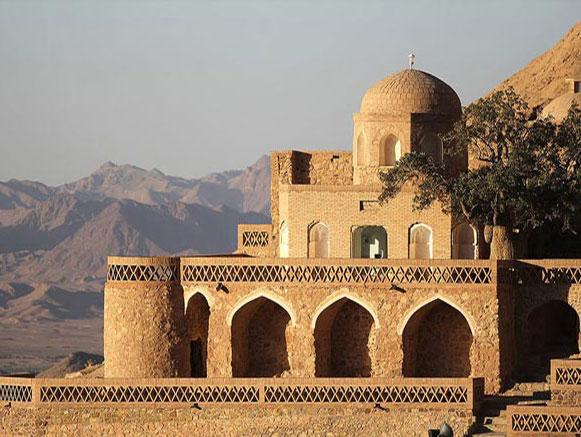 Tomb-of-Bouzarjmehr-Ghaeni