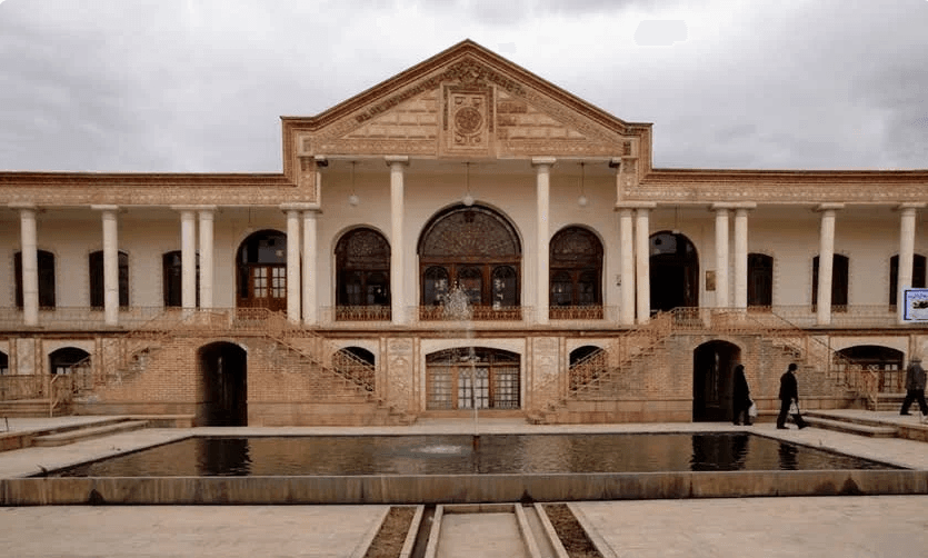 Qajar Museum (House of Amir Nezam Grossi)