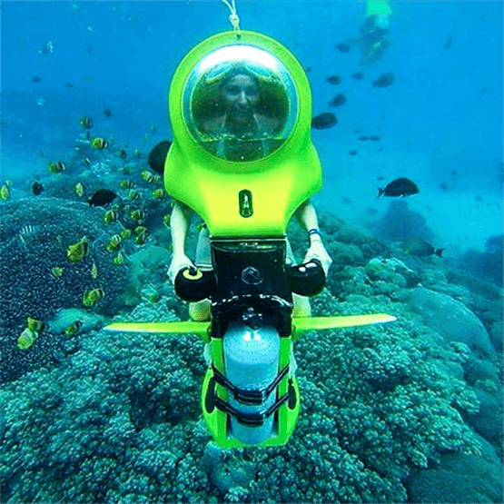 Submarine scooter