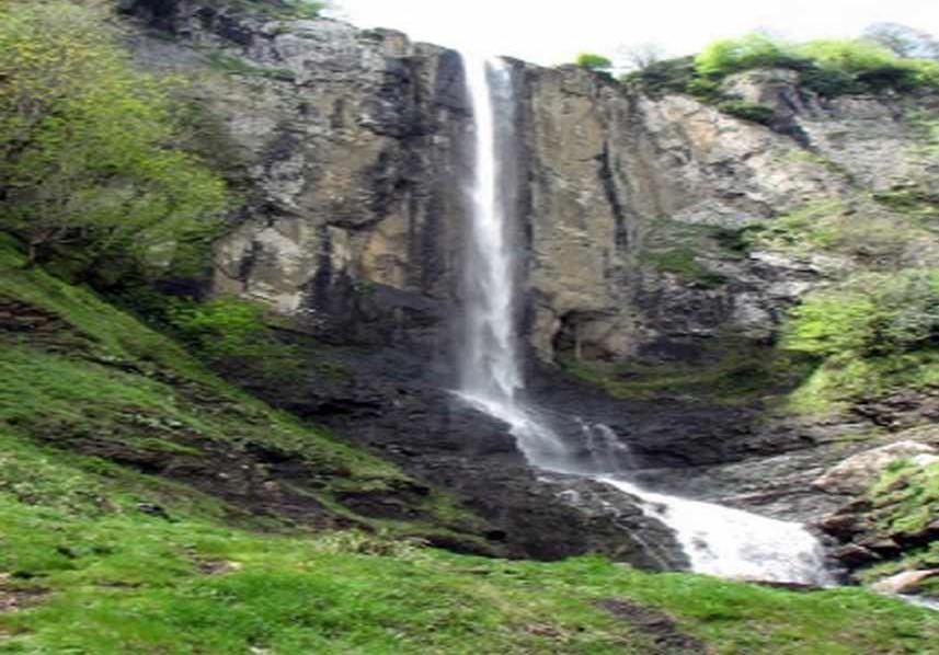 Qarasu Waterfall