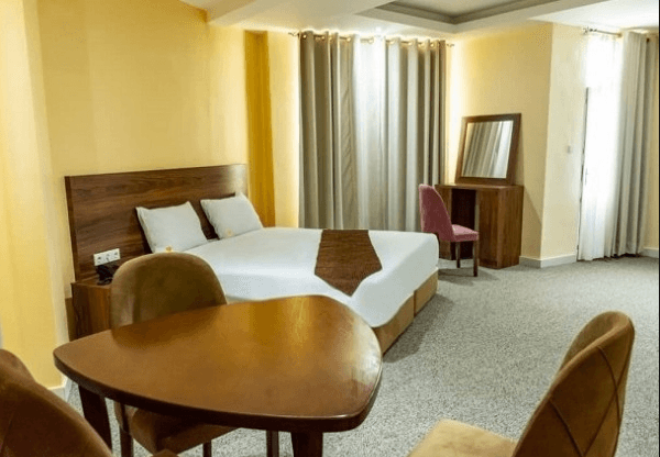 Qeshm-Diamond-hotel