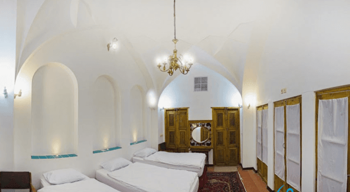 Isfahan Se Konji Ecotourism Resort