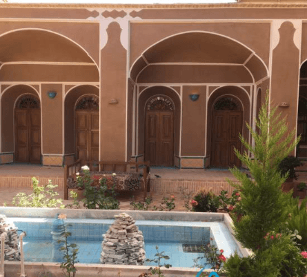 Isfahan Tak Tako Ecotourism Resort