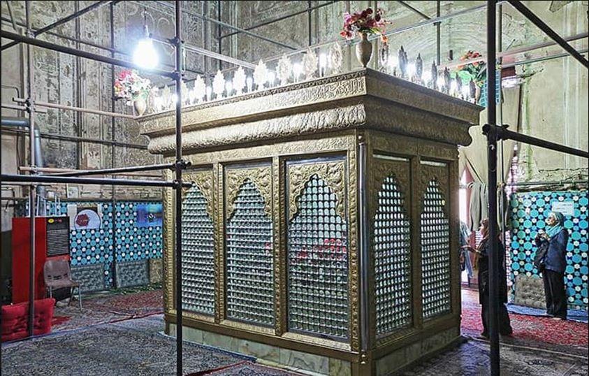 Seyed-Rokn-Addin-Mausoleum