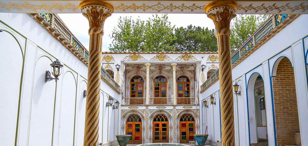 Deheshti-historical-house