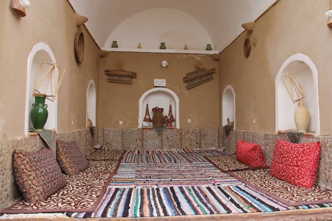 Babaghdart_eco-lodge_in_Isfahan